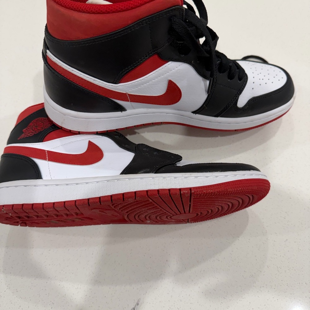 Nike Black, Red, and White Sneakers